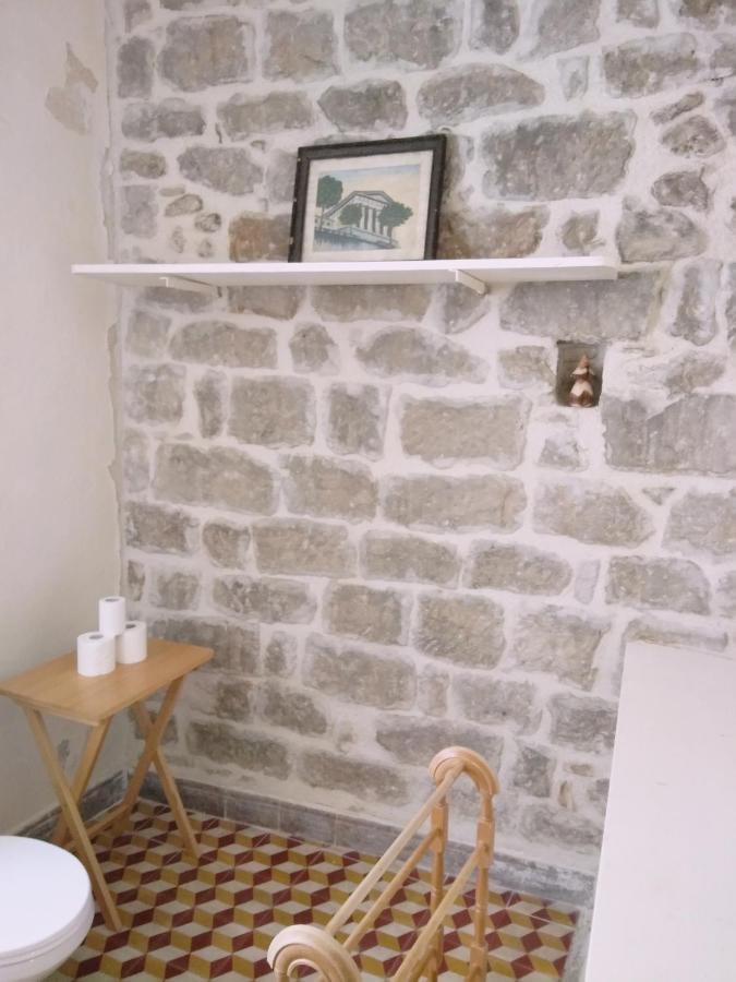 Les Chambres Anglaises Largentiere Bagian luar foto