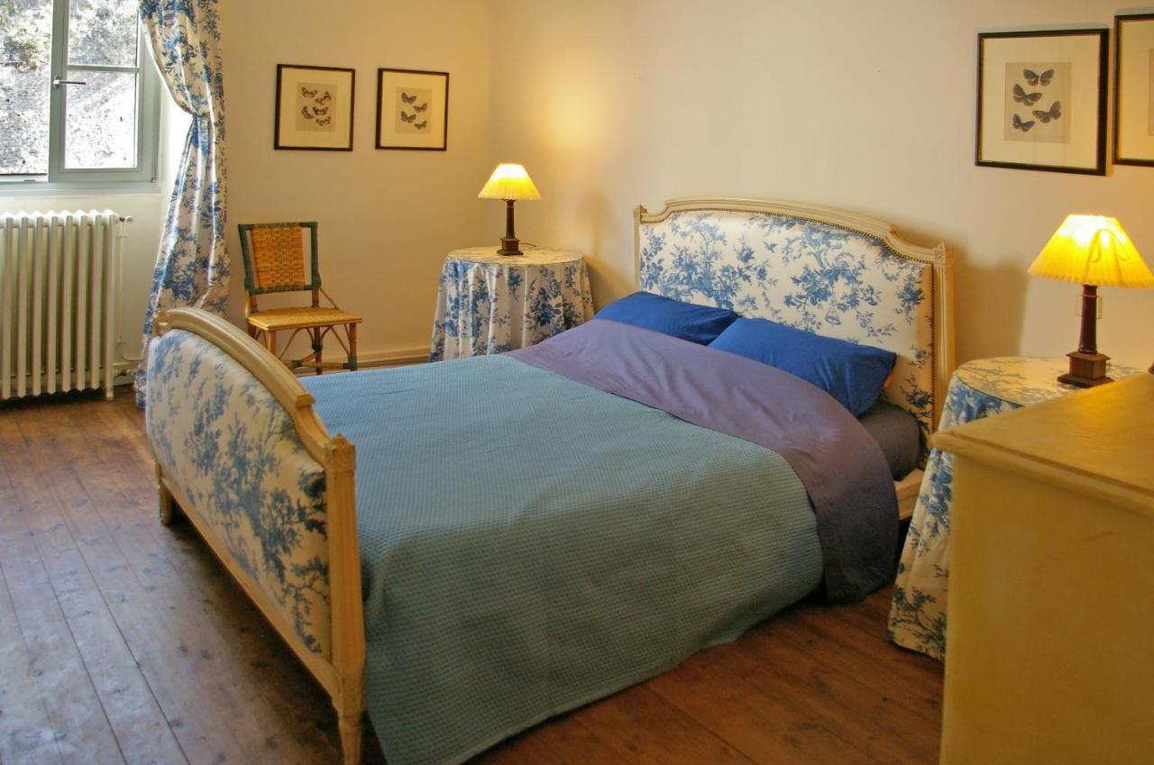 Les Chambres Anglaises Largentiere Bagian luar foto